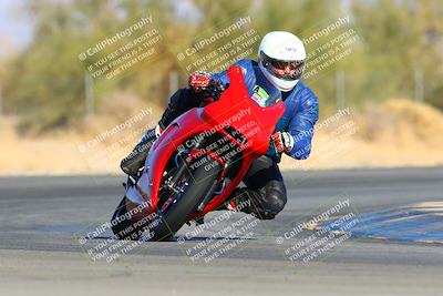 media/Jan-08-2022-SoCal Trackdays (Sat) [[1ec2777125]]/Turn 2 (150pm)/